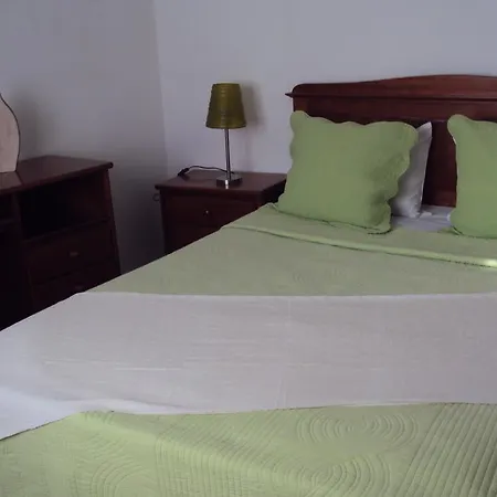 Bed & Breakfast D.maria Odeceixe